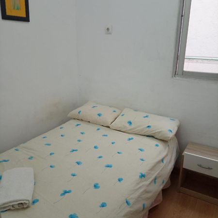 Apartamento 2 Dormitorios Cerca Del Wizink Madrid Eksteriør billede